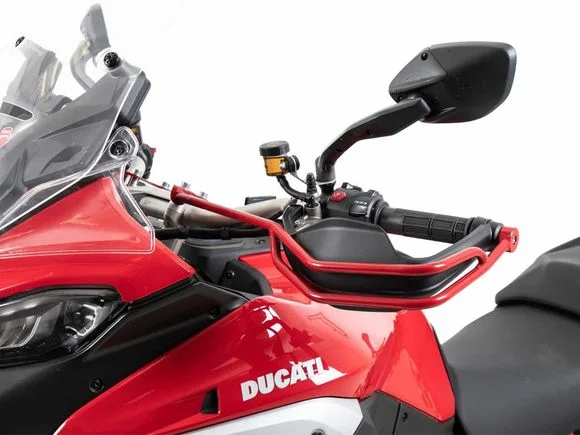 motoblouz-32026102020265847205
